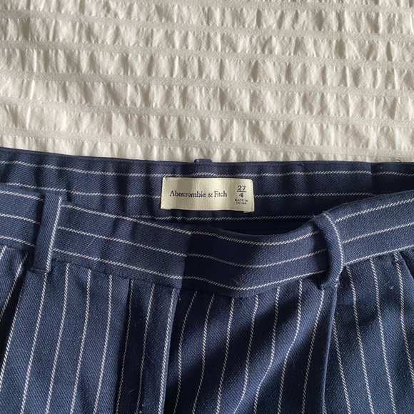 Abercrombie Tailored Relaxed Straight Pant - Navy Pinstripe - Picture 6 of 8